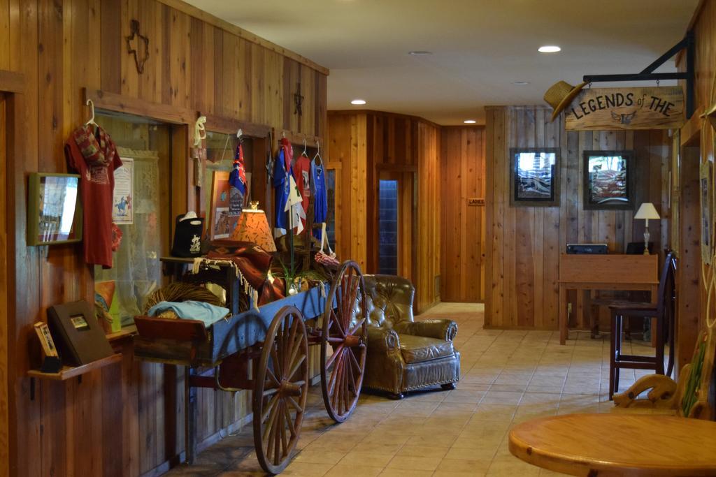 Flying L Ranch Resort Bandera Exterior foto